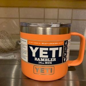 New YETI Rare HTF 14 oz Mug Coral